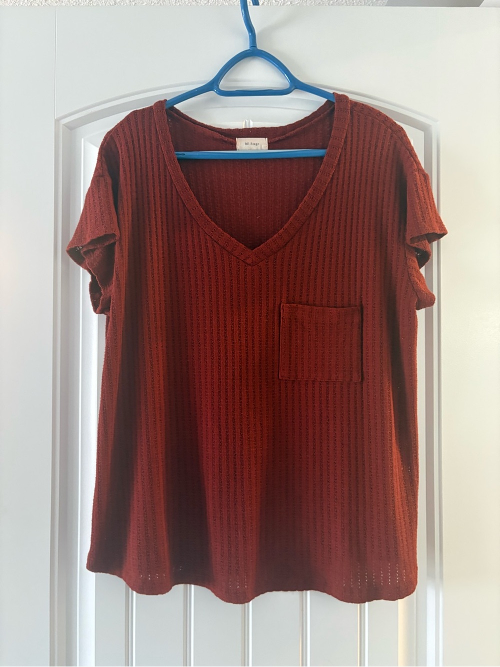 Waffle Knit V-Neck Pocket Tee - Brick Red